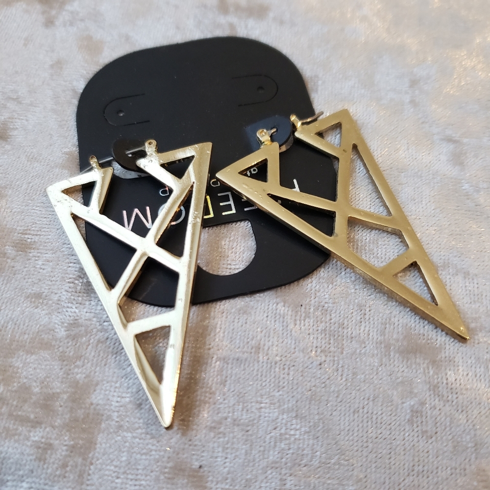 Topshop Gold Geometric Earrings 💕 Free with bundle - Picture 4 of 4